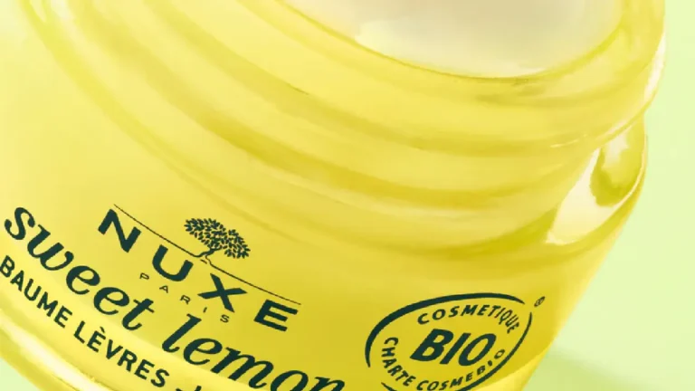 Soldes Nuxe Baume Lèvres au parfum citron meringué